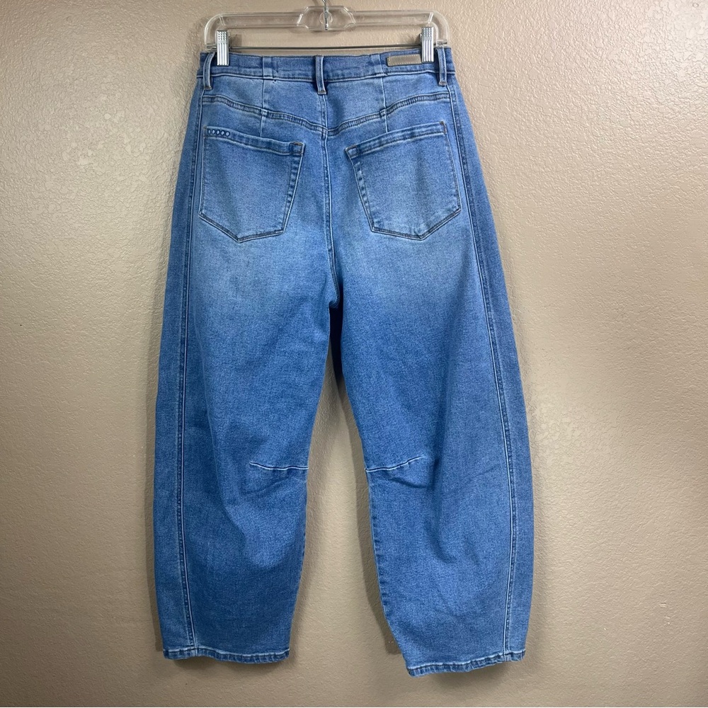 Blank NYC barrel leg jeans - Picture 2 of 6